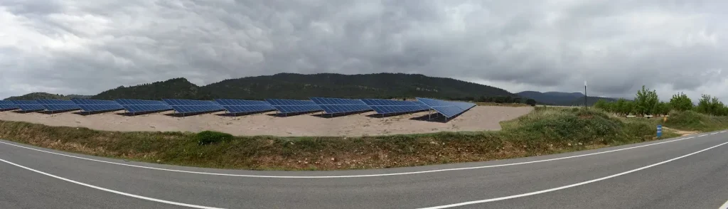 Simulación postoperacional de una planta solar en Villena